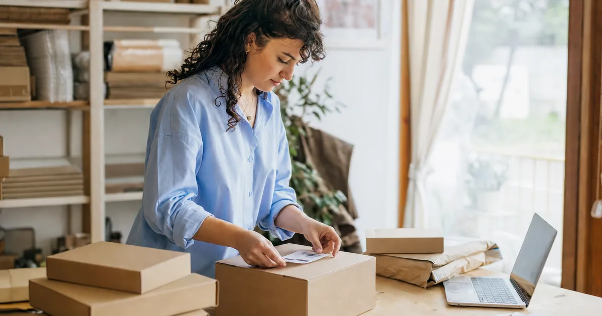 Mikro İhracat ve ETGB Rehberi: Küçük Paketlerle Yurt Dışına E-Ticaret